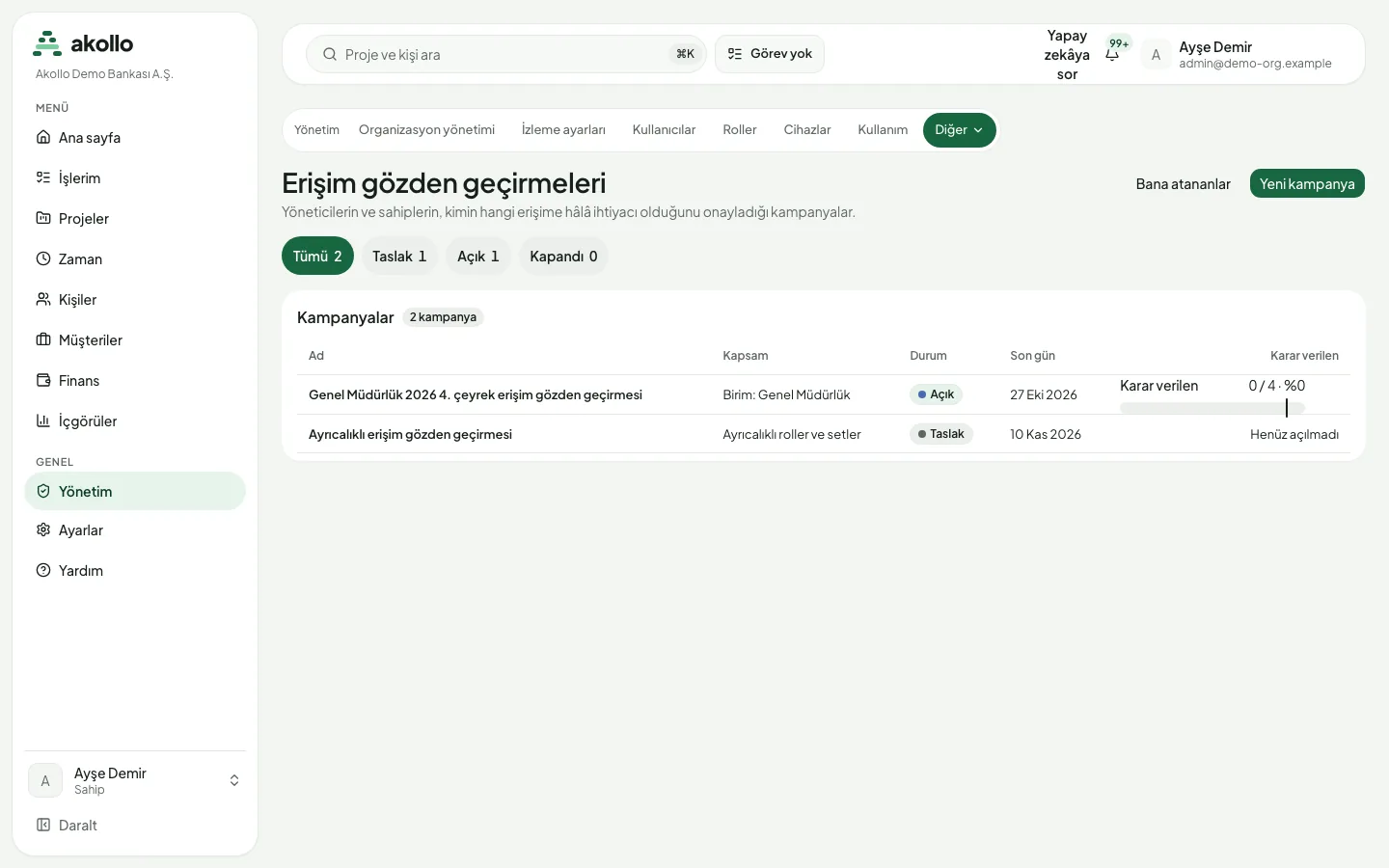 Durum süzgeçleri ile ad, kapsam, durum, son gün ve karar ilerlemesini gösteren kampanya listesi bulunan Erişim gözden geçirmeleri sayfası